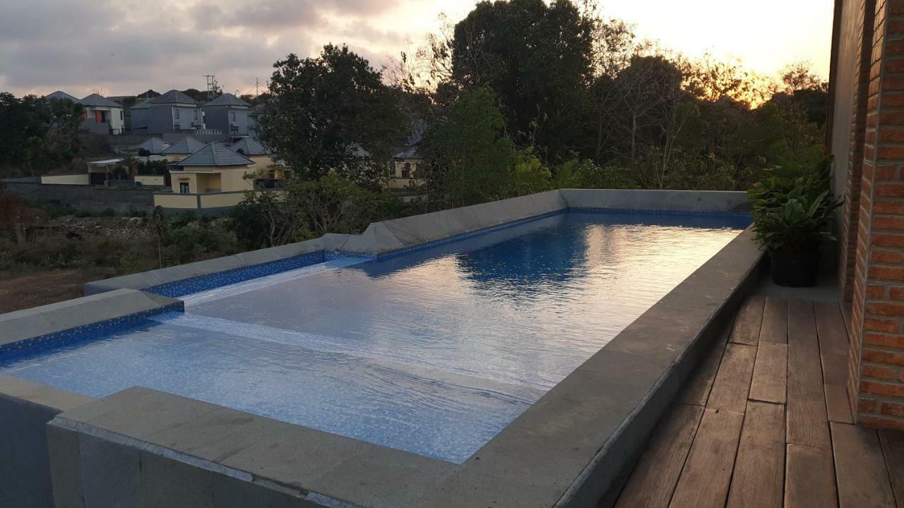 Clover Bali Jimbaran Exterior foto